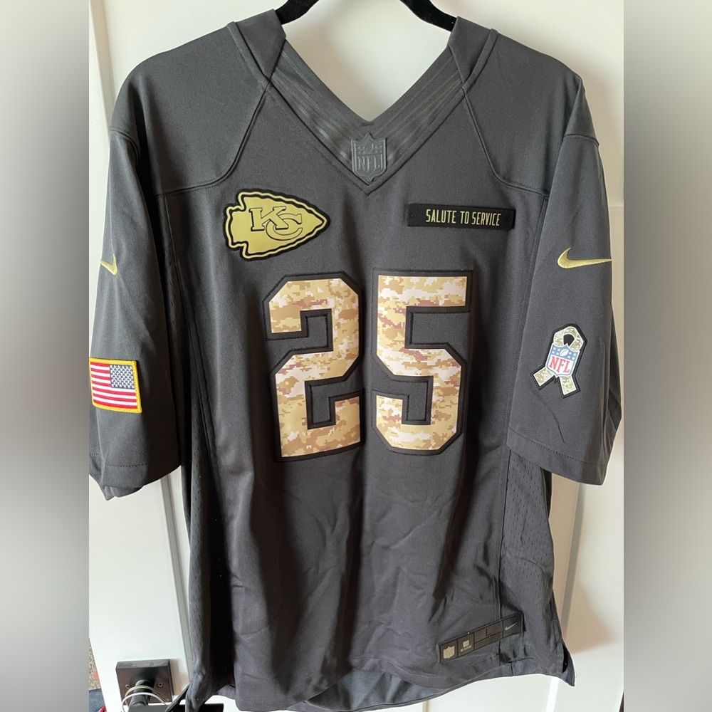 Nike Kansas City Chiefs Salute To Service Jamaal Charles #25 Jersey
